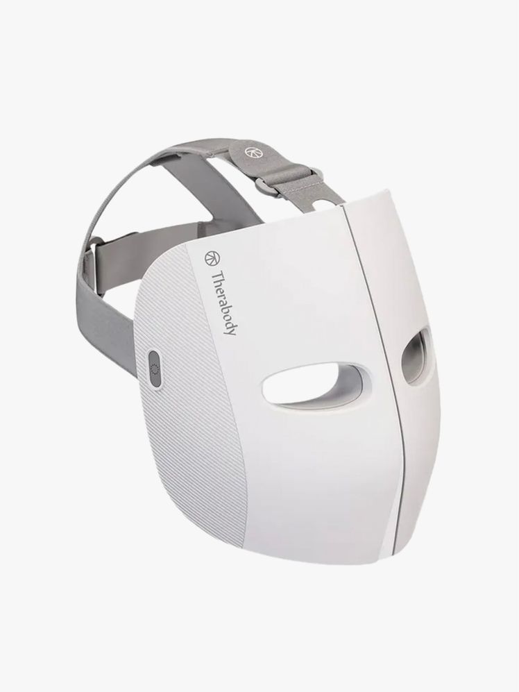 Image may contain: computer hardware, electronics, hardware, mouse and helmet