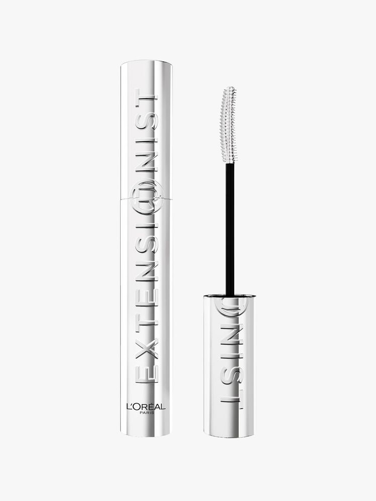 Image may contain: cosmetics and mascara