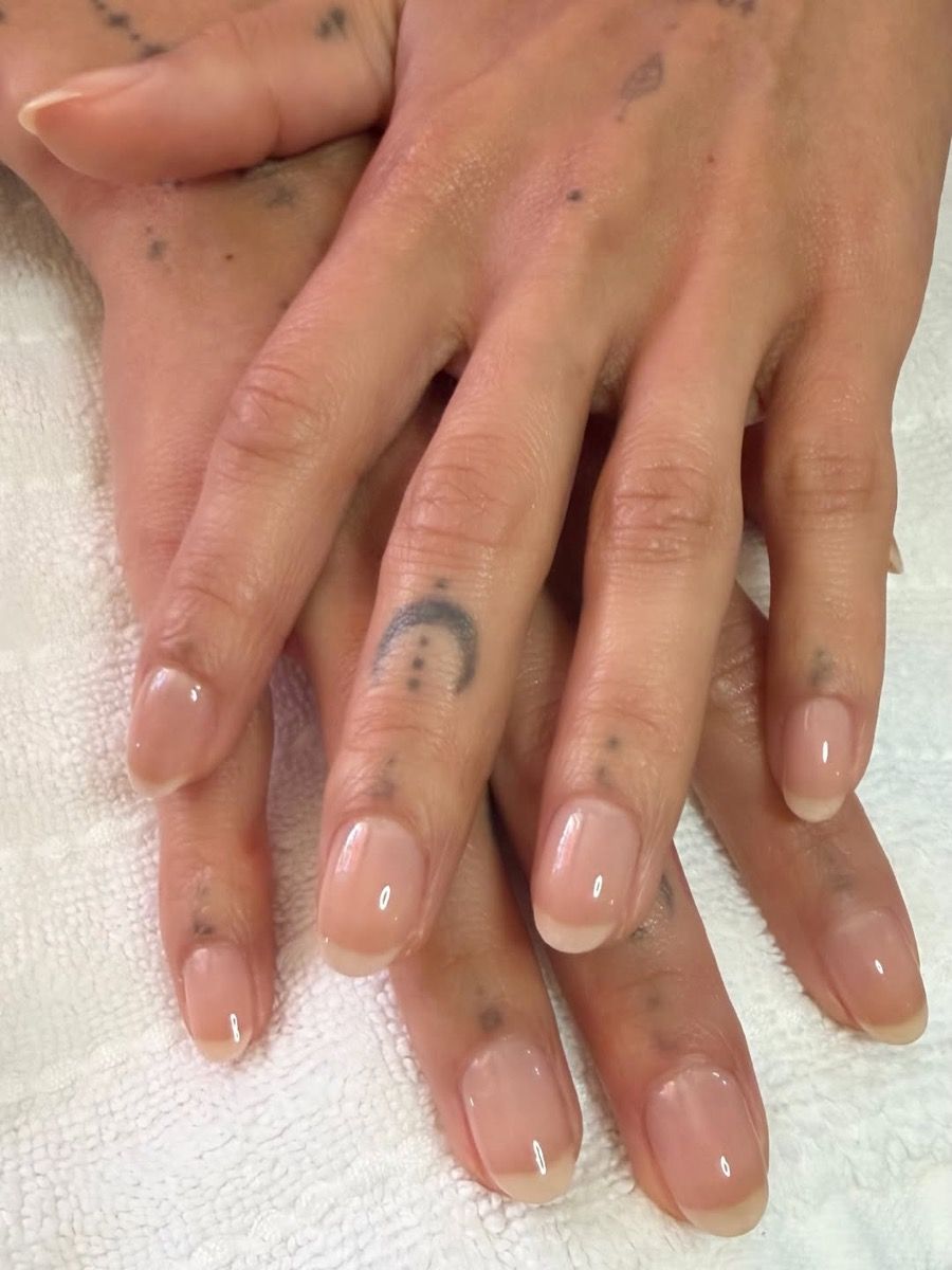 Cloudy French Manicure Spring 2026 by Zoe Kravitz