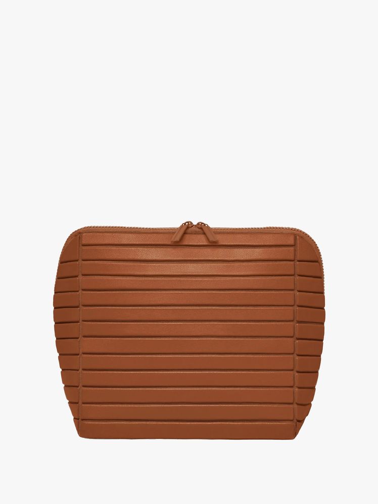 Image may contain: accessories, bag, handbag and wallet