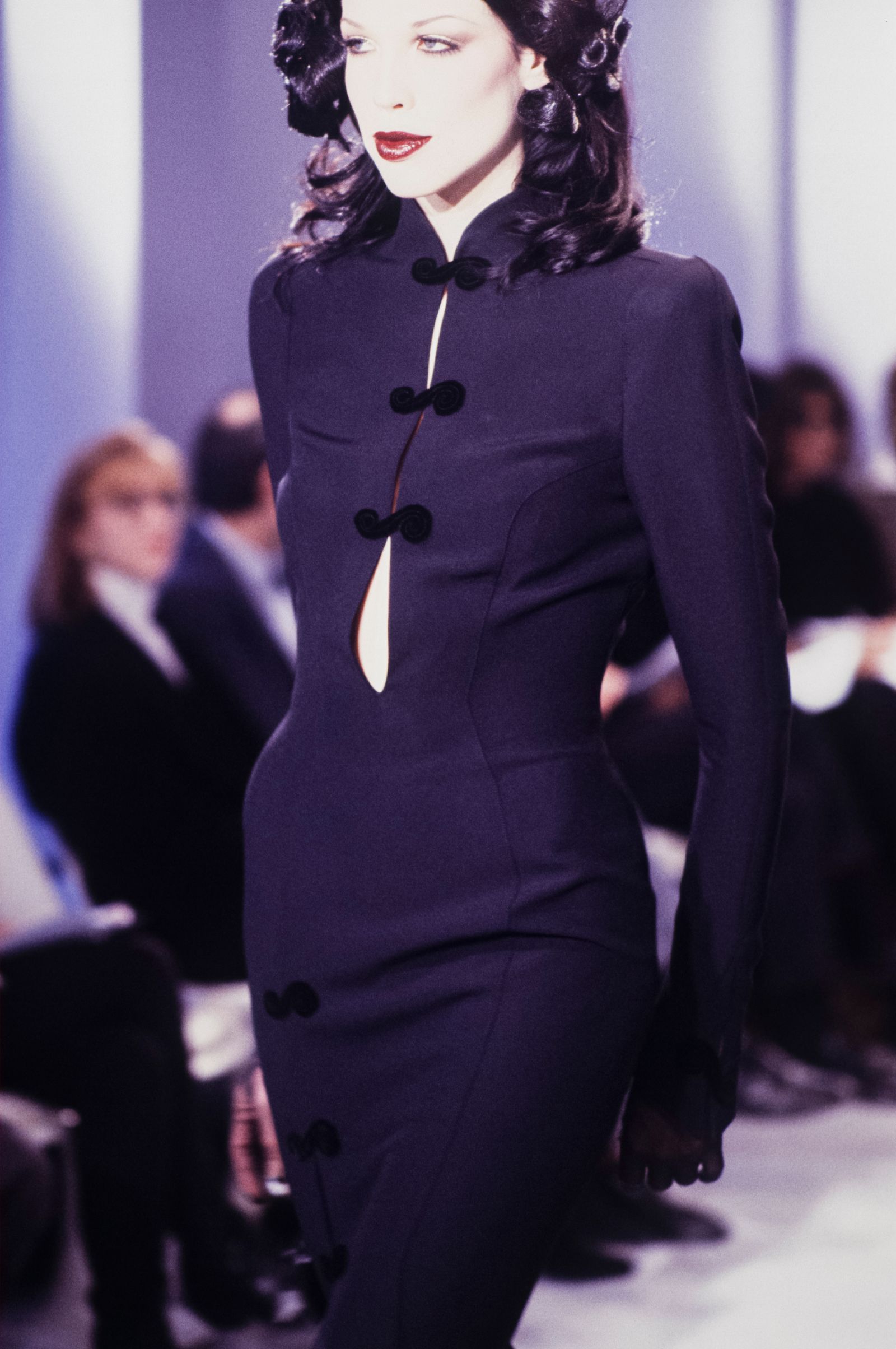Image may contain Plumb Clothing formal suits, adult coats, dresses, long sleeve sleeves, blazers and jackets