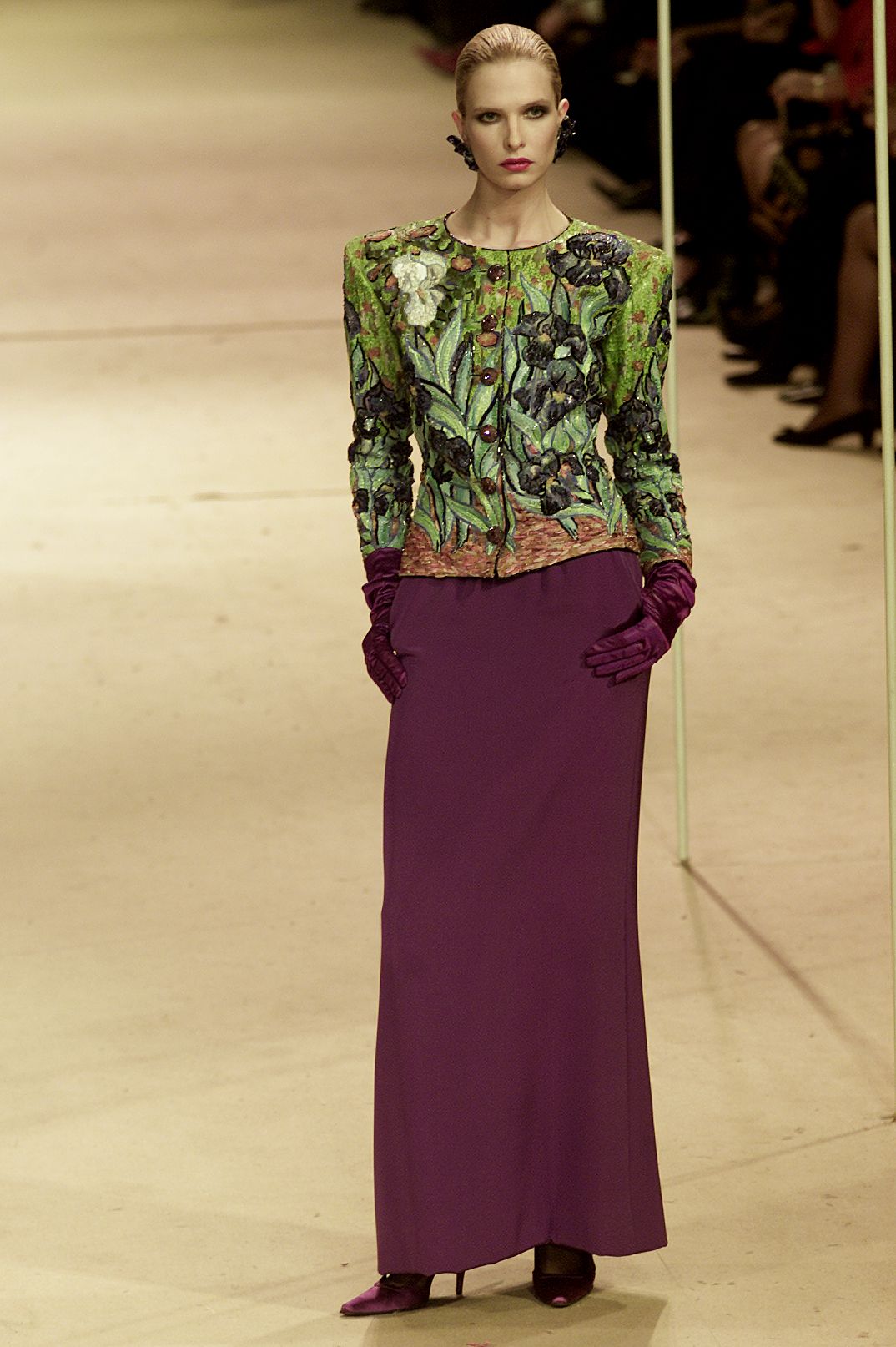 The image may contain clothing, clothing, dresses, sleeves, long sleeves, people, evening gowns, fashion dresses and robes