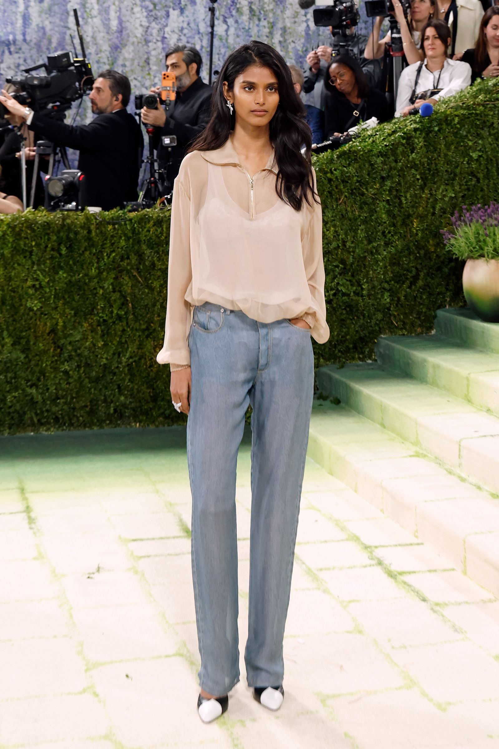Image may contain JoNell Kennedy Amrita Singh Clothing Pants Adult Jeans Teen and Standing