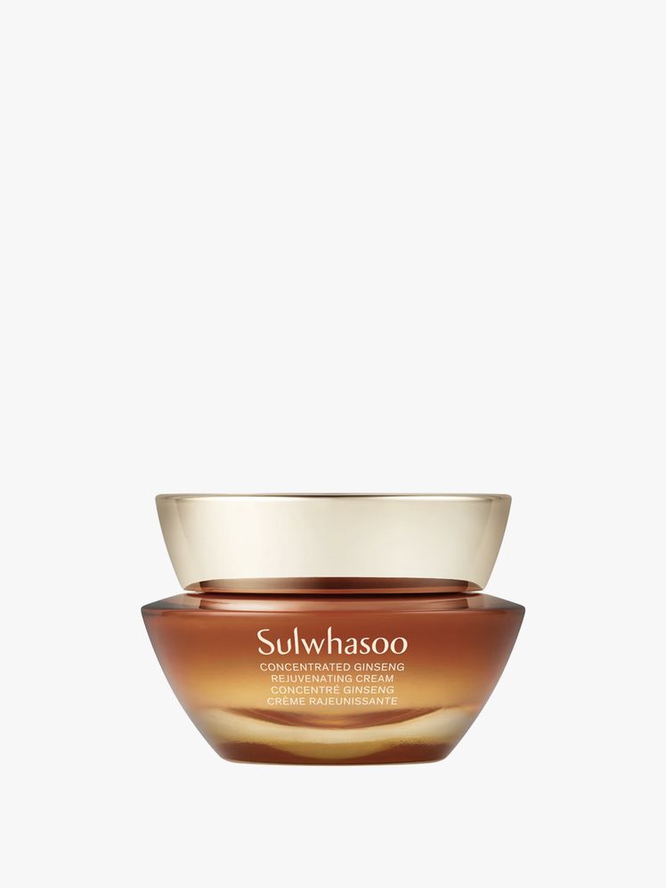 Image may contain: bottle, cosmetics, perfume, head, person, face and bowl