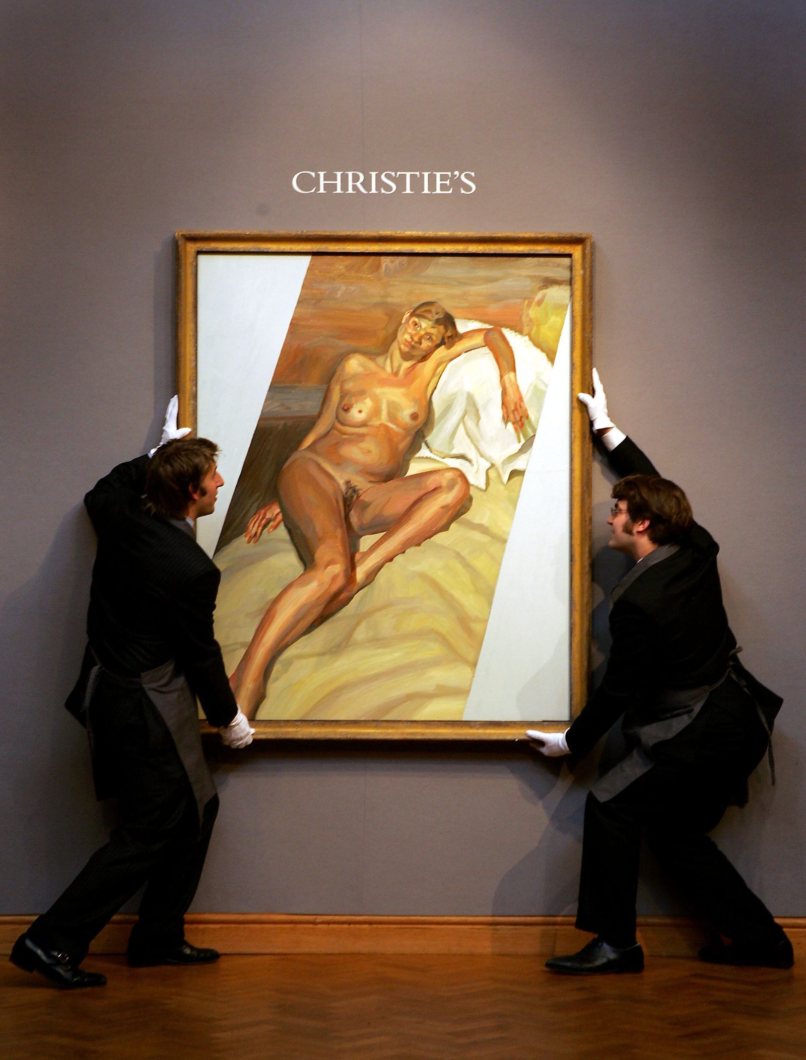 Freud’s authentic portrait of Kate Moss, Naked Portrait 2002, was auctioned at Christie’s in 2004