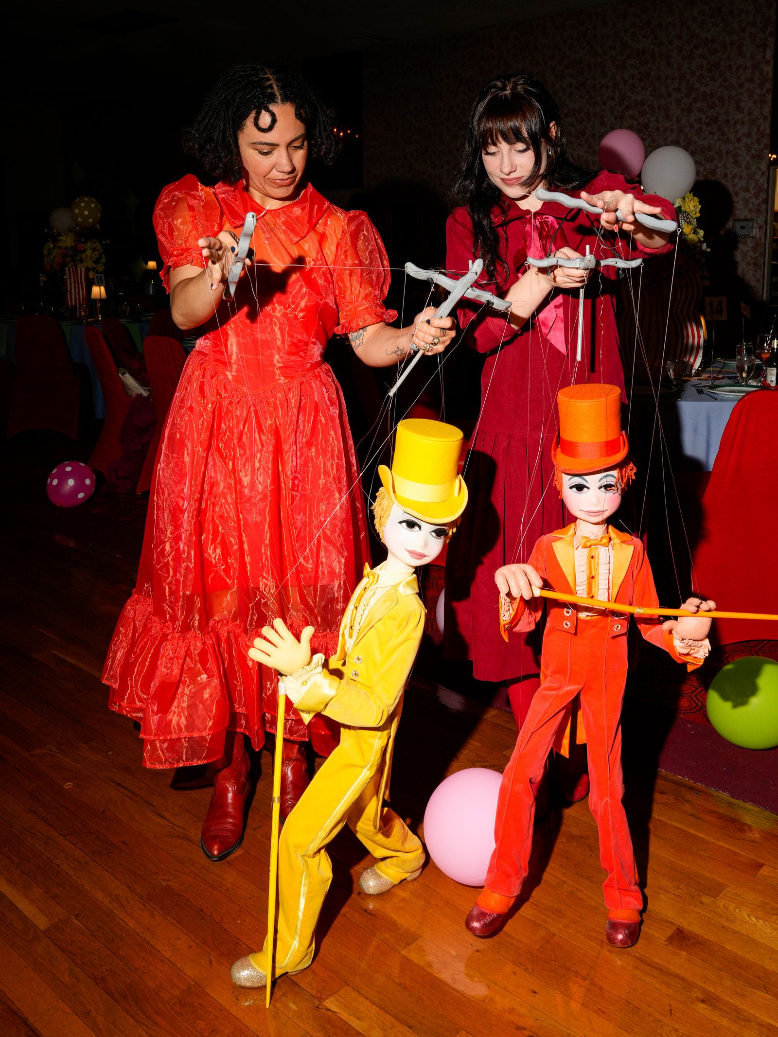 Image may contain François Walthry adults, children, festive faces, heads and balloons